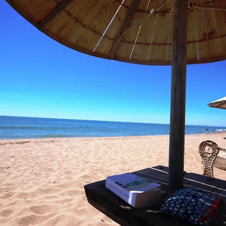 别墅 Jolie Maison De 2 Climatisees Veranda Terrasse Parking Privatif Dans Securisee Avec Piscine Commune 400 M De La Lrcs99 波尔蒂拉盖