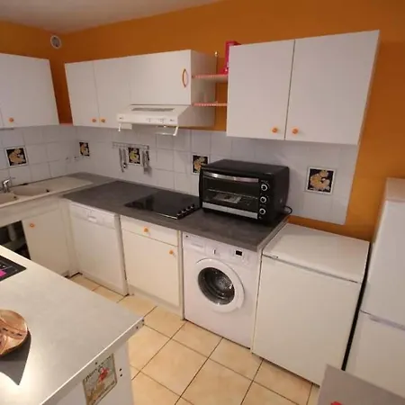 别墅 Jolie Maison De 2 Climatisees Veranda Terrasse Parking Privatif Dans Securisee Avec Piscine Commune 400 M De La Lrcs99 波尔蒂拉盖