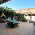 Jolie Maison De 2 Climatisees Veranda Terrasse Parking Privatif Dans Securisee Avec Piscine Commune 400 M De La Lrcs99