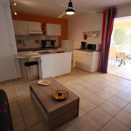Jolie Maison De 2 Climatisees Veranda Terrasse Parking Privatif Dans Securisee Avec Piscine Commune 400 M De La Lrcs99 Villa Portiragnes