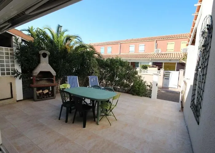 Jolie Maison De 2 Climatisees Veranda Terrasse Parking Privatif Dans Securisee Avec Piscine Commune 400 M De La Lrcs99